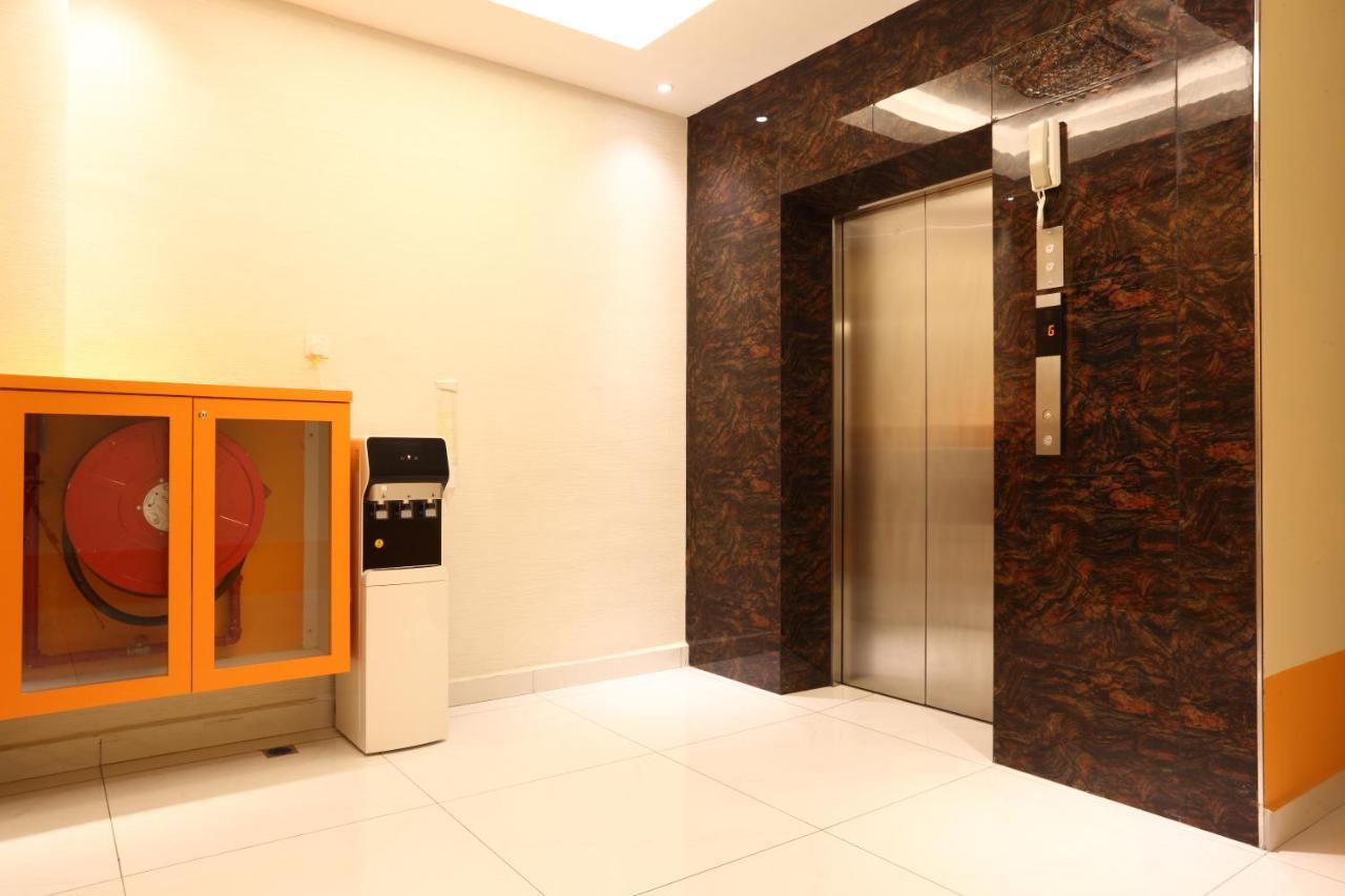 Capital O 9010 Yee Hotel Johor Bahru Exteriér fotografie