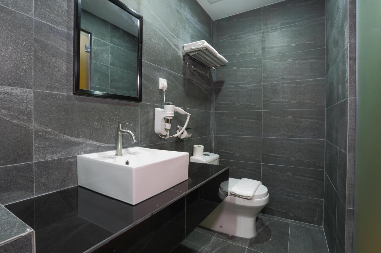 Capital O 9010 Yee Hotel Johor Bahru Exteriér fotografie
